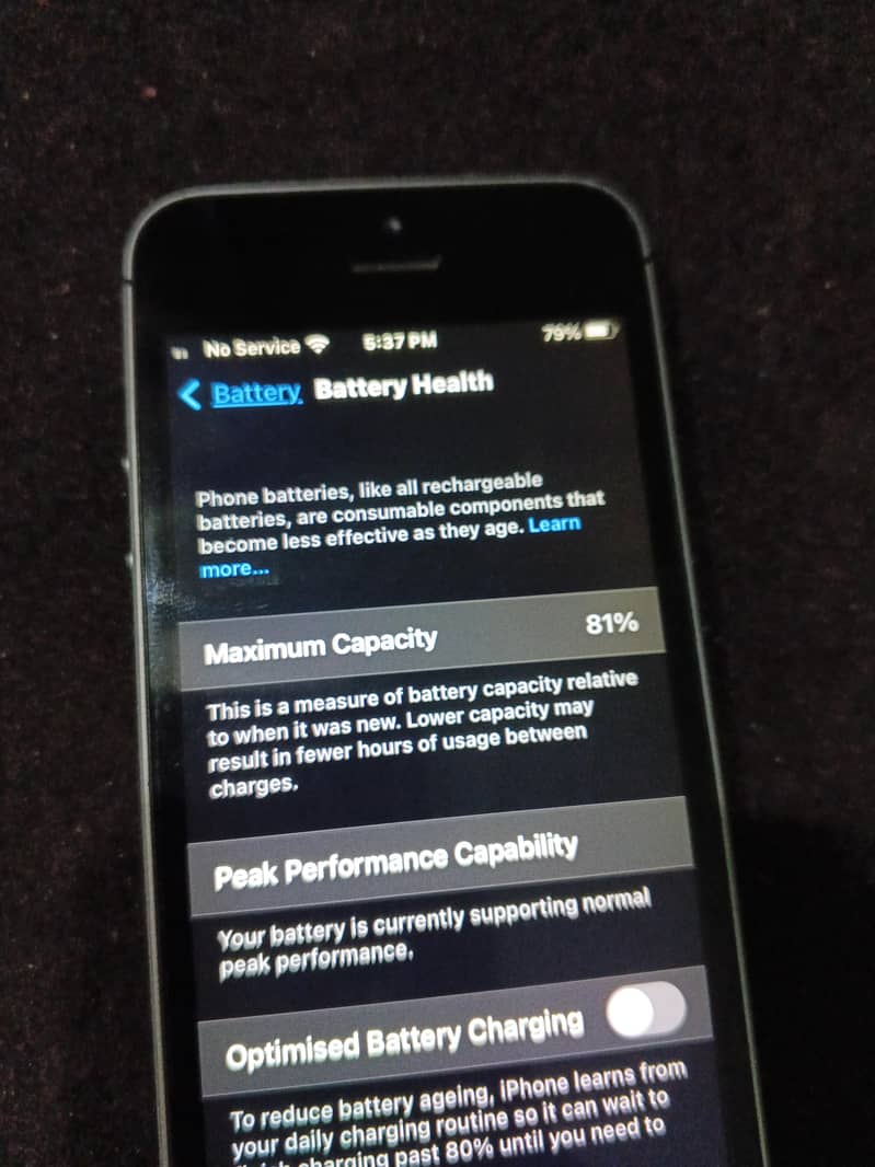 iPhone SE 2016 7