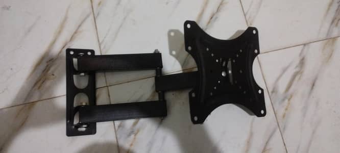 wall mount for 14 to 42 inches