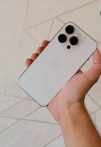 Apple iPhone 14 Pro