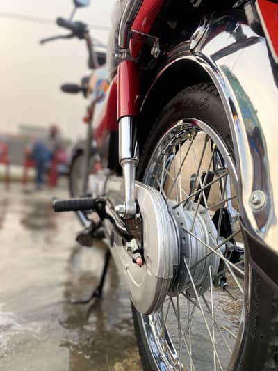 Urgent sale 10/10Honda CD 70 2025 Model Brand new condition 2027 Model