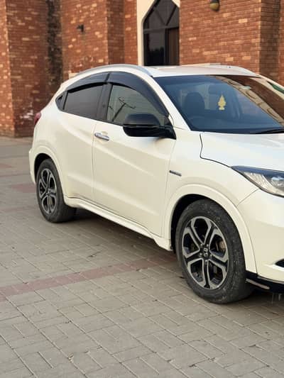 Honda Vezel 2014