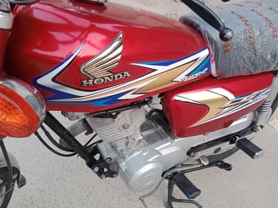 Honda 125 Hyderabad number 20 model