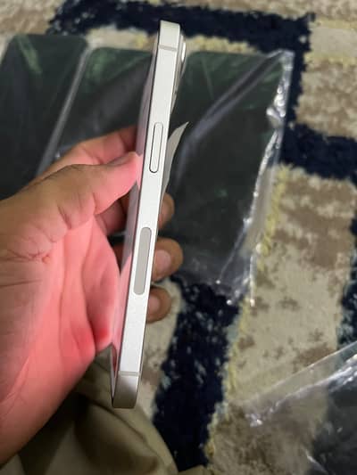 Apple iPhone 14