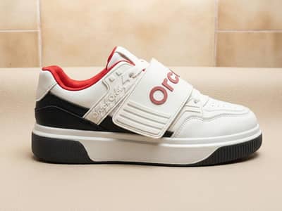 Pre-Loved Streetwear Sneakers Size 40 - Free Delivery Karachi