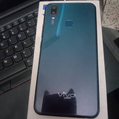 Vivo Y11