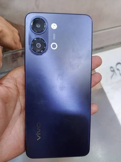 Vivo Y05