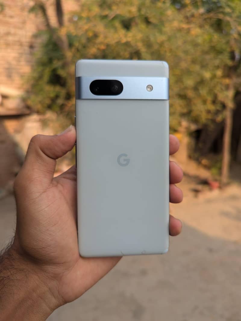 Google Pixel 7a 0