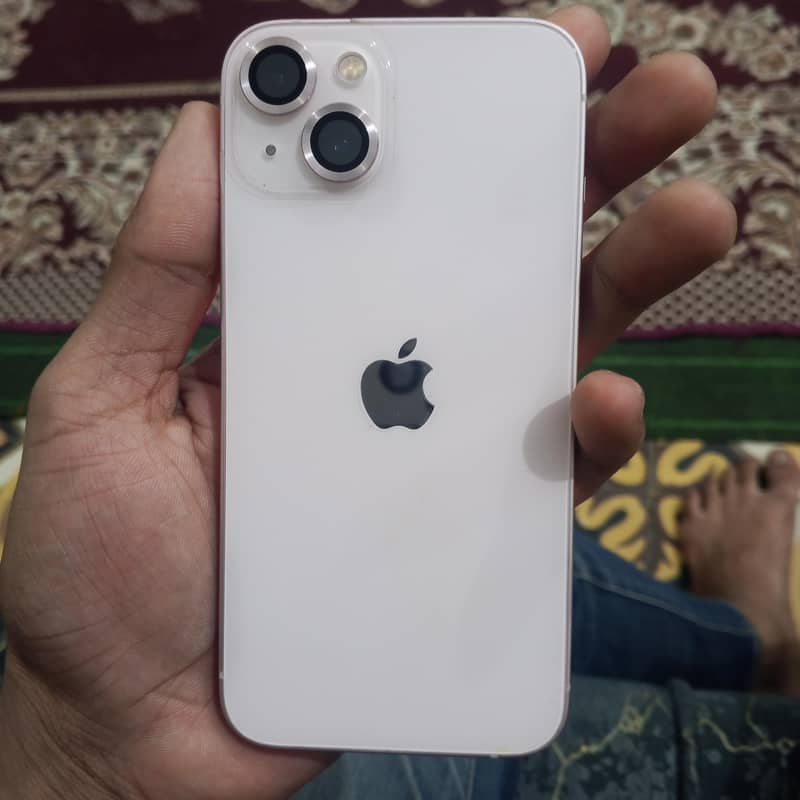 Apple iPhone 13 1