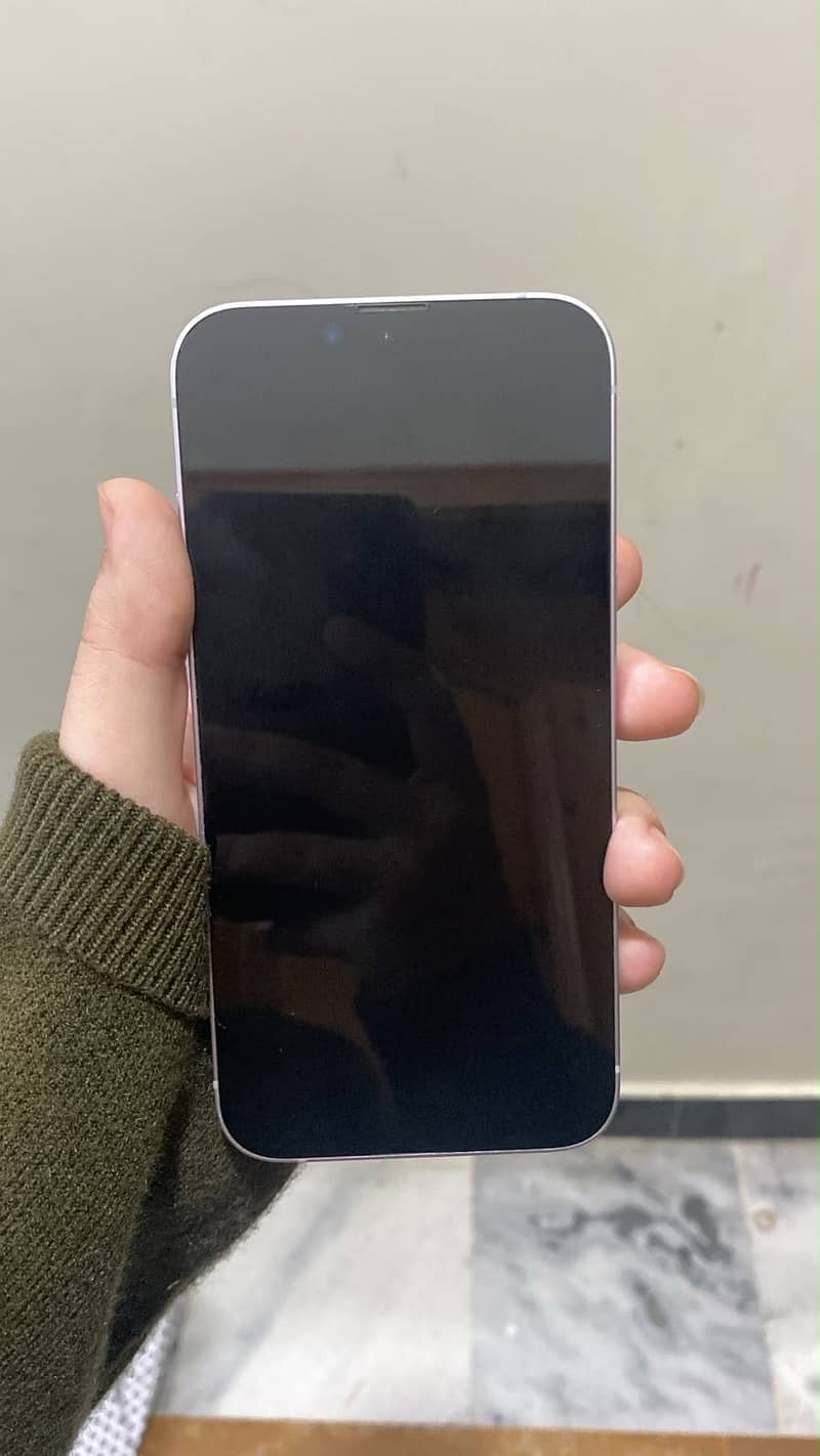 Apple iPhone 14 0