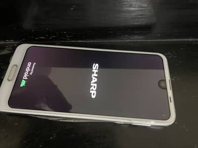 Sharp Aquos R2