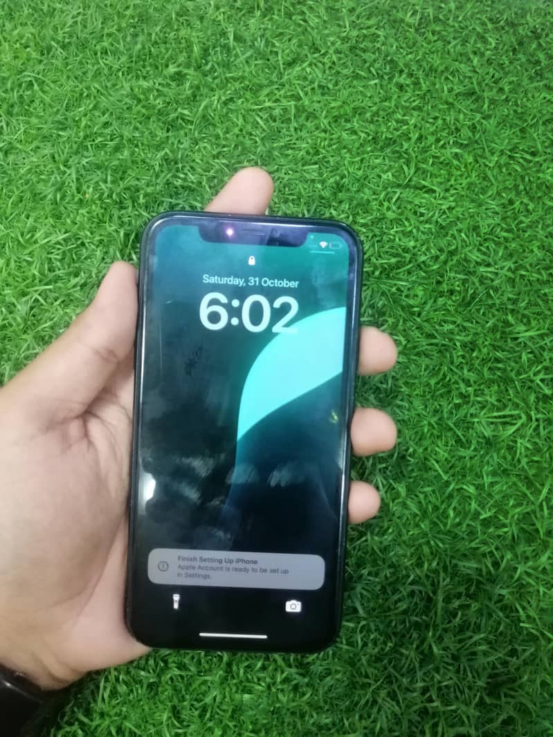 Apple iPhone XR 1