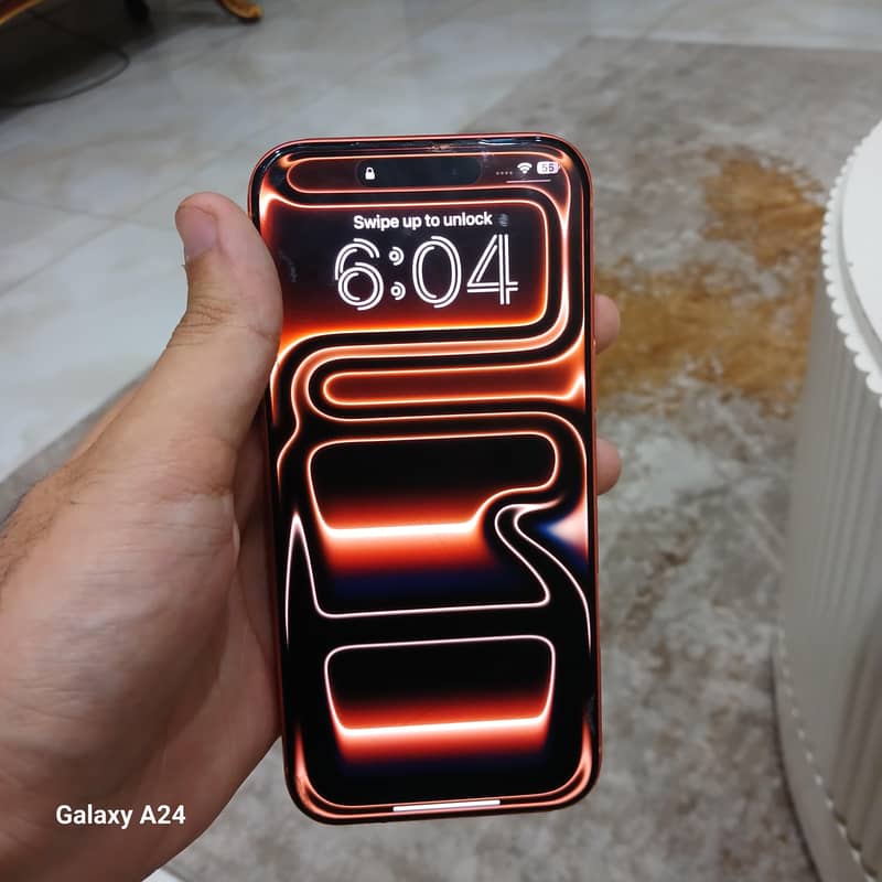 Apple iPhone 17 Pro Max 4