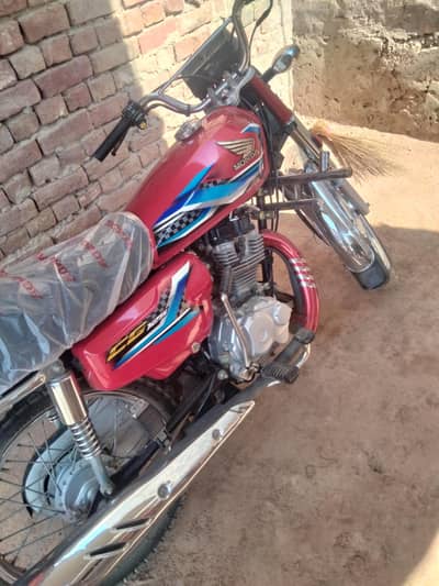 Honda 125 Renala khurd okara Lush condition