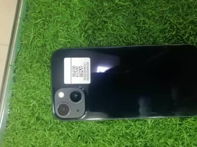 Apple iPhone 13