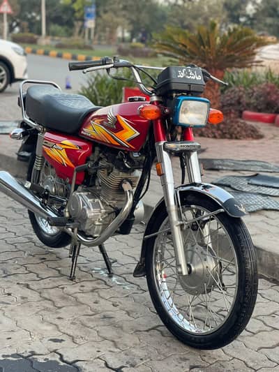Honda CG-125cc Model up for sale
