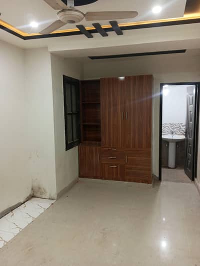 F-10/3 Size 20*40 House For Rent Tile Flooring