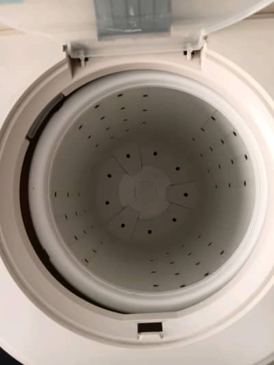 Haier Single Tub / Spinner – Good Condition