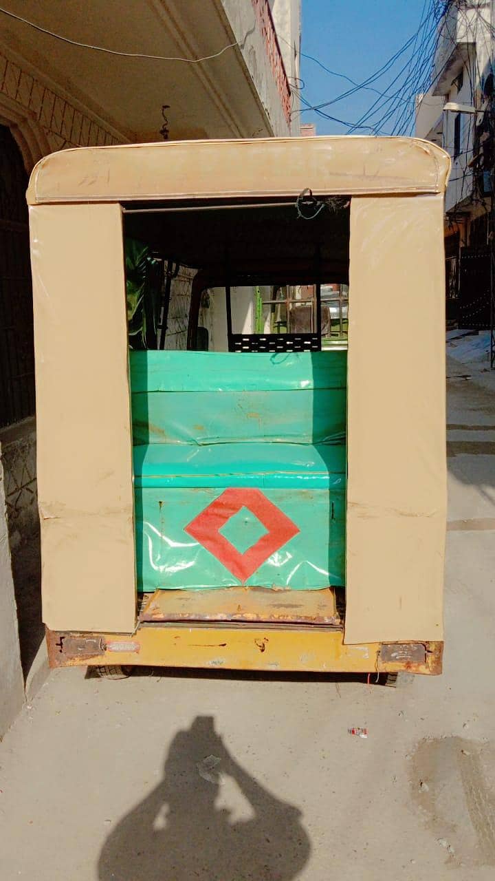 بکسہ نیو گاڑی میں کسی قسم کا کام نہیں ہونے والا پوشش بھی نیو کروائ 1