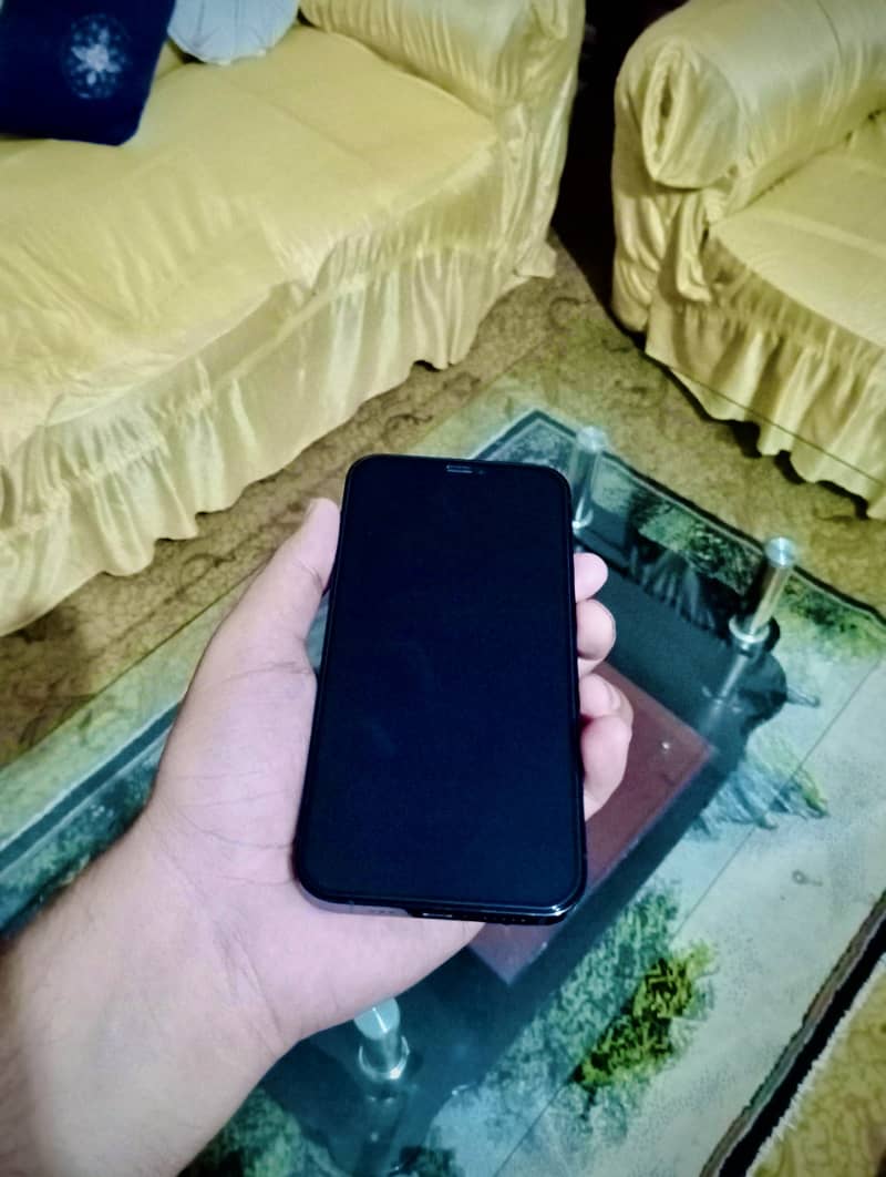 Apple iPhone 12 Pro 6