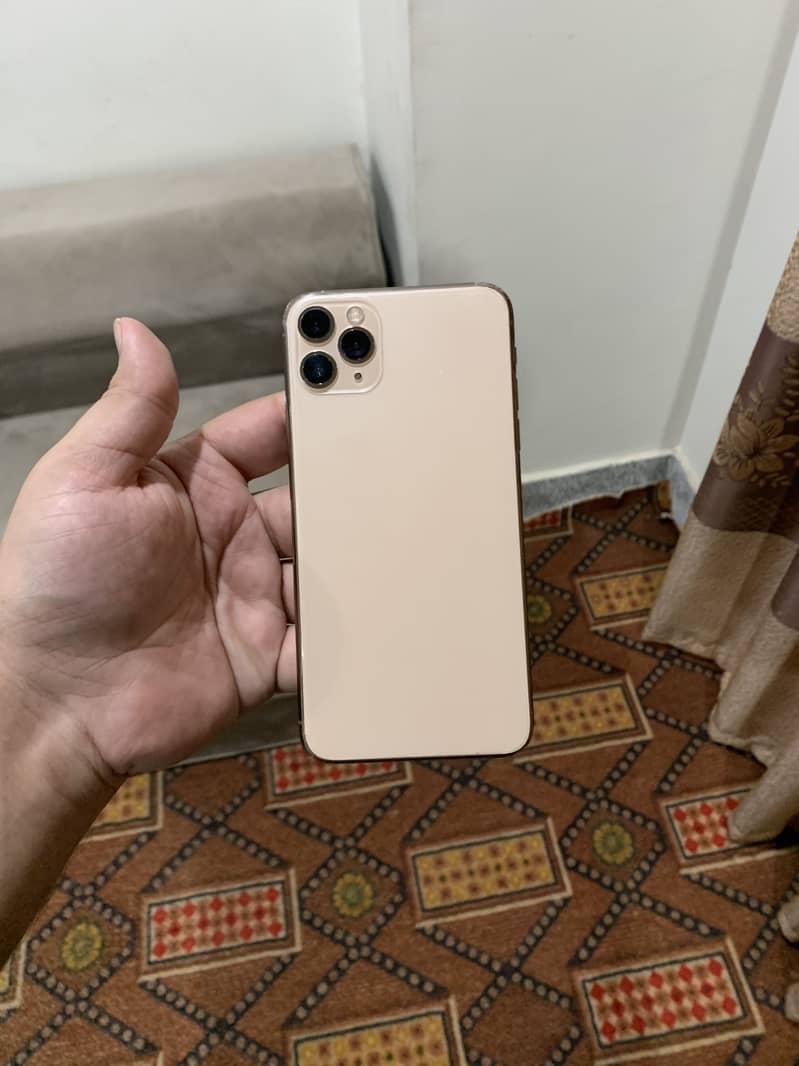 Apple iPhone 11 Pro Max 0