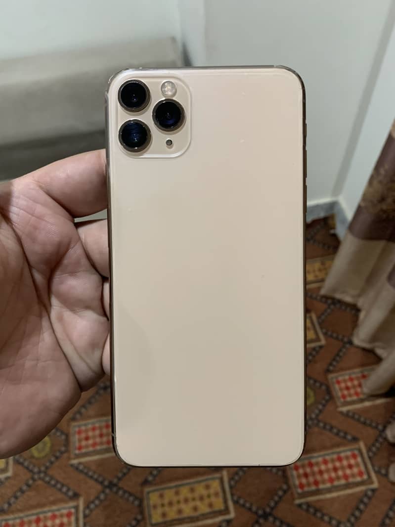 Apple iPhone 11 Pro Max 1