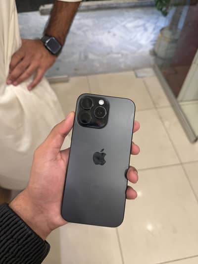 Apple iPhone 16 Pro Max