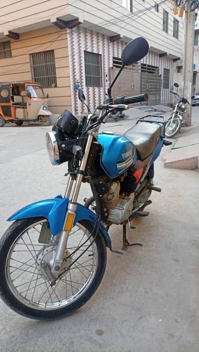 Yamaha YBZ125 neat and clean
