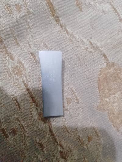 original Samsung USB 32 gb inport Dubai