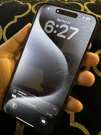 15 Pro Max Jv 256 Gb 83% battery health