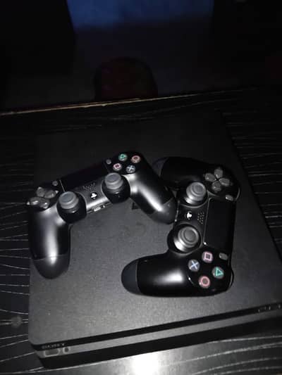 Playstation 4 Slim 500GB For sale  Slim 500GB