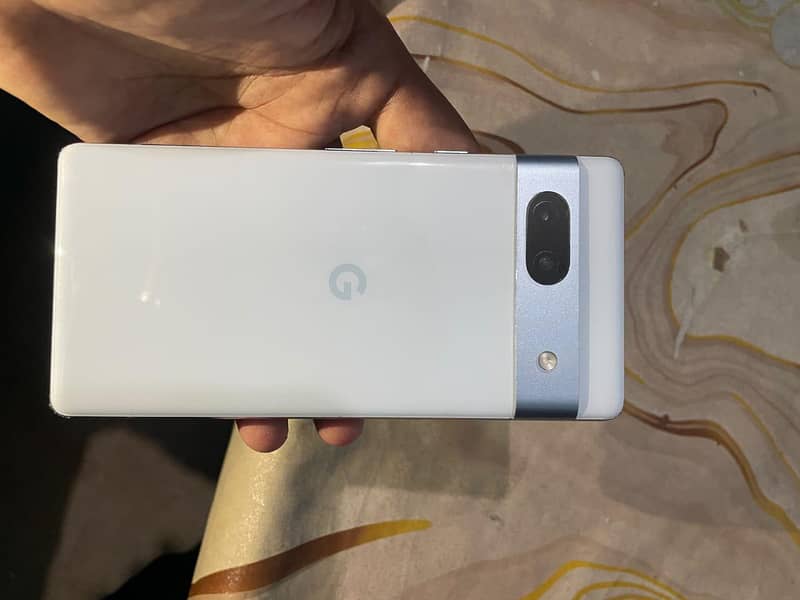 Google Pixel 7a 5
