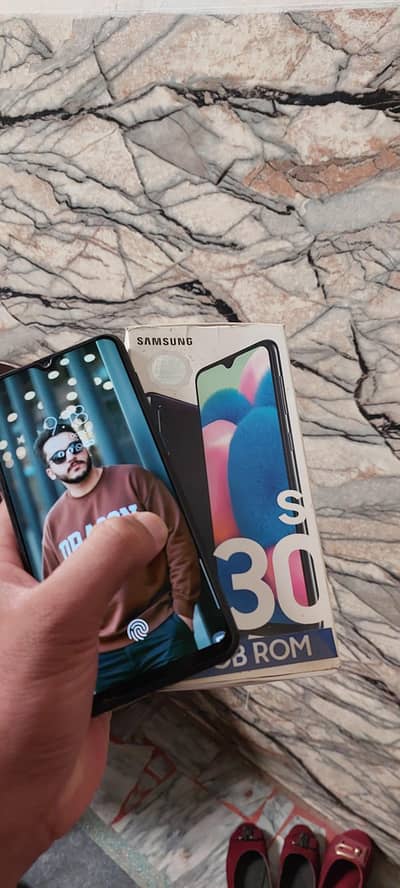 Samsung Mobile A30s 128gb display finger