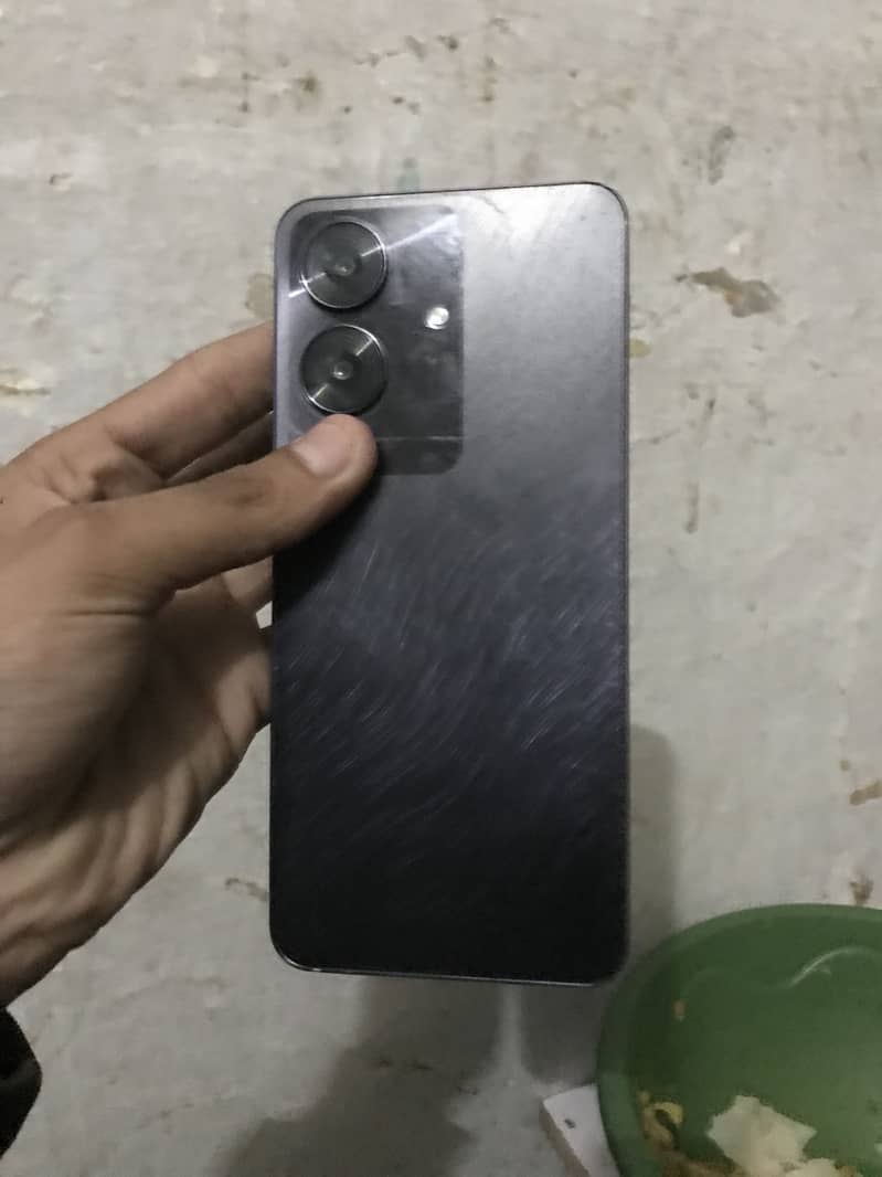 Realme 16 0