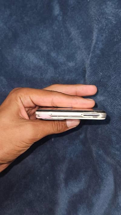 Samsung Mobile A52