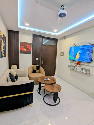 One Bhk & 2 BhK apertment Available in gulberg green Islamabad short time weekly basic montly basic