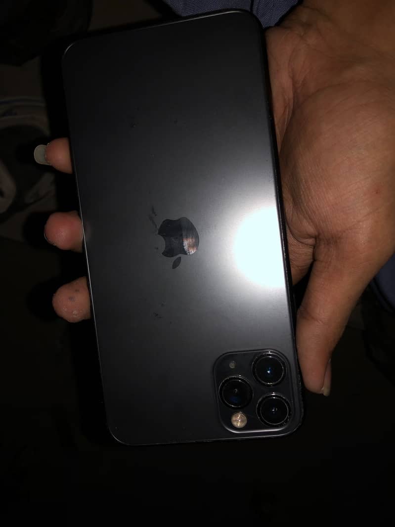 Apple iPhone 11 Pro Max 0