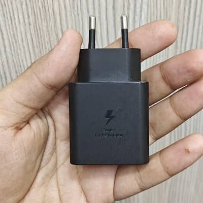 SAMSUNG SUPER FAST CHARGING 3. O ORIGINAL CHARGER 45WATT
