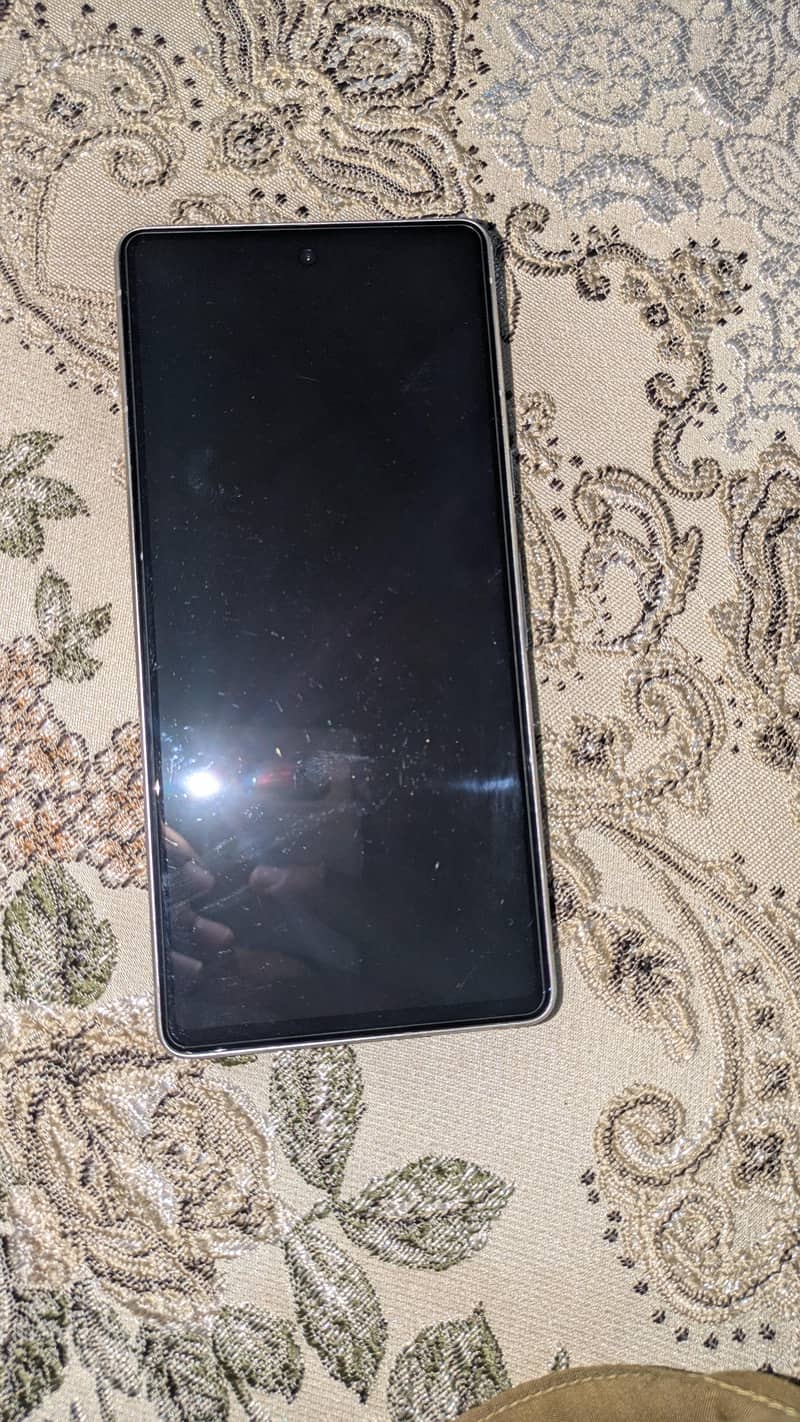 Google Pixel 7 5