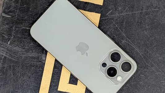 iPhone 15 Pro