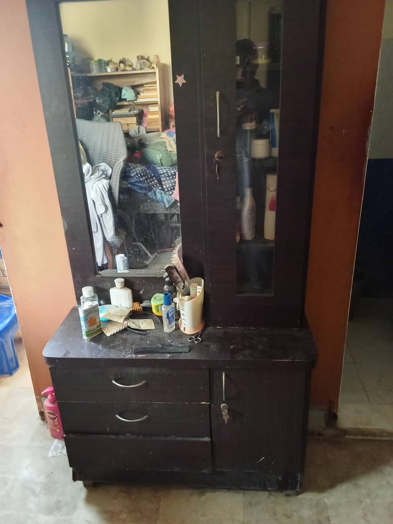 Bed, Dining table and Dressing Table 3