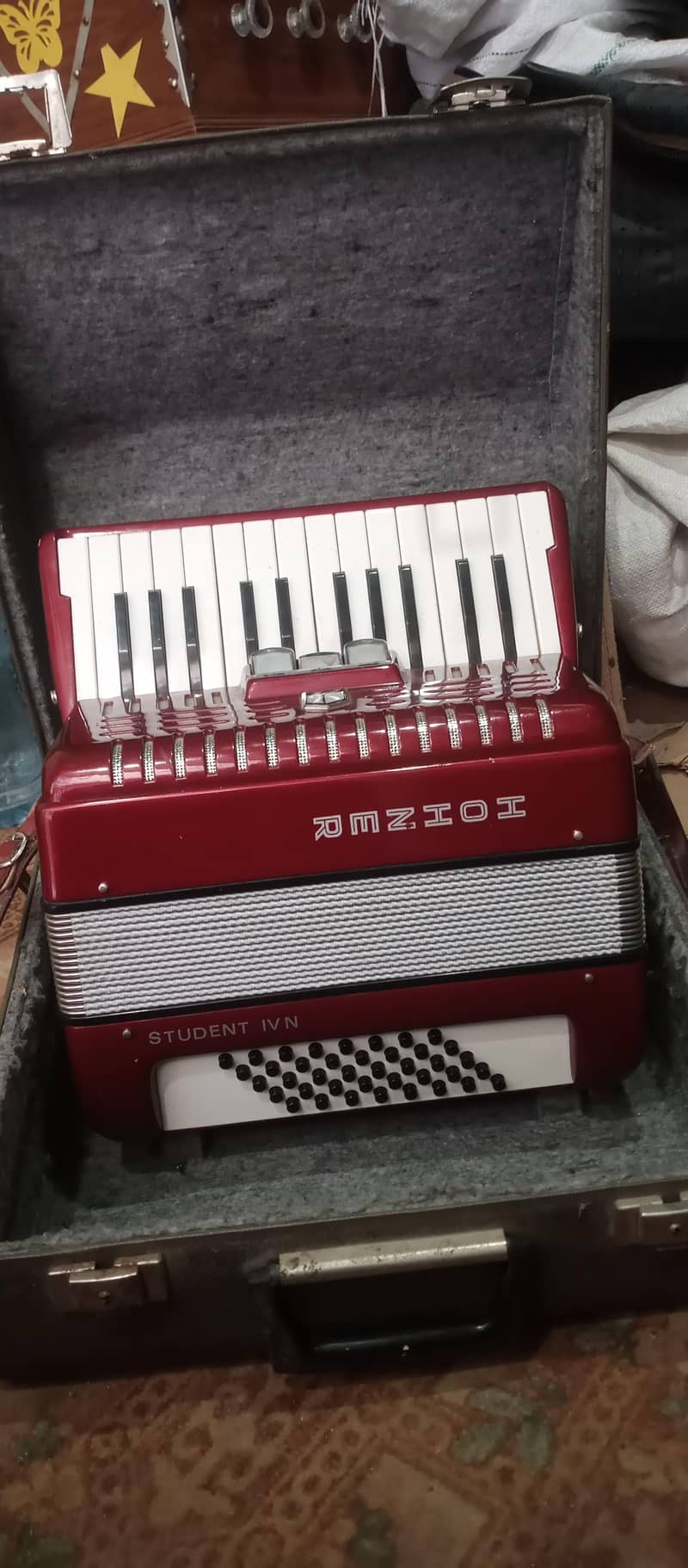 Accordion 1