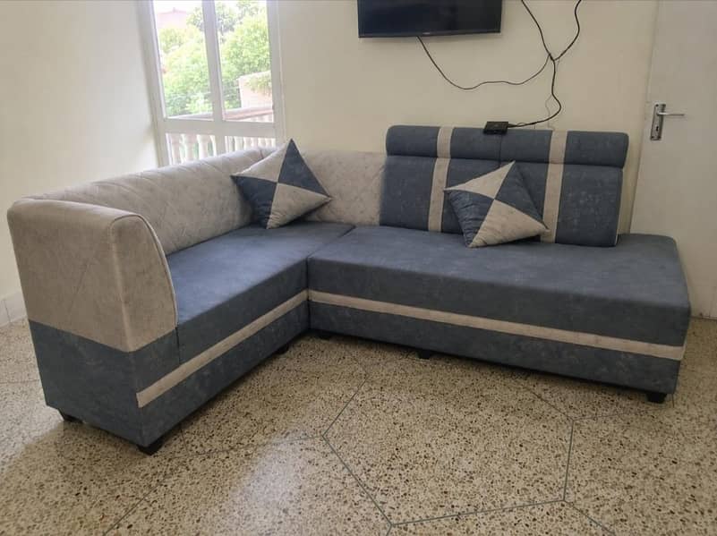 Elegant L Shaped Sofa for Sale – Used, Excellent Condition 2