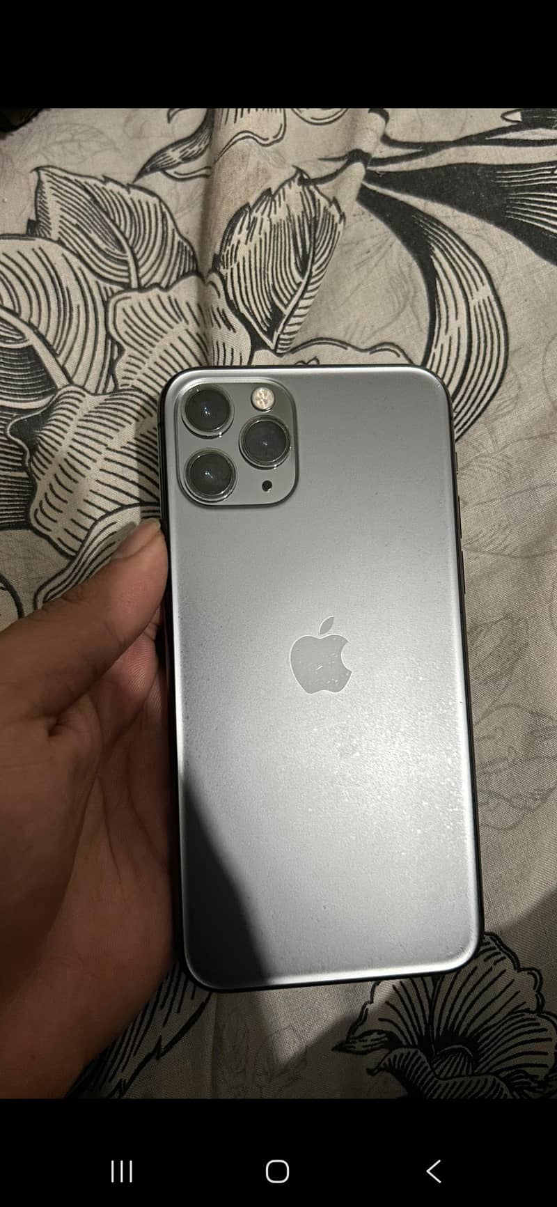 Apple iPhone 11 Pro 0