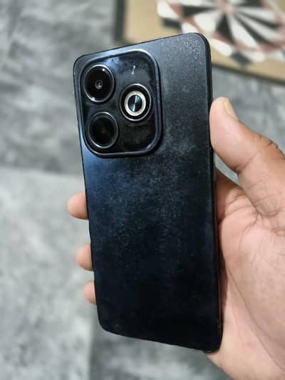 Infinix Hot 40i