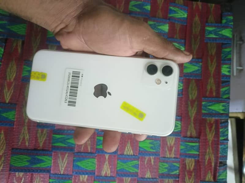 Apple iPhone 11 6