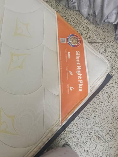 6 Months Used Premium Mattress for Sale – Excellent Condition