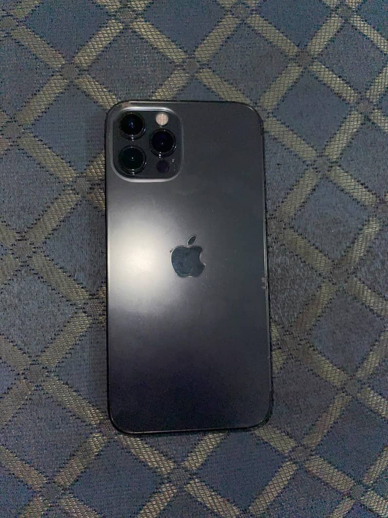 iPhone 12 Pro 0