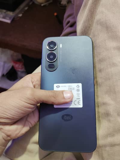 Itel city 200 03175413436