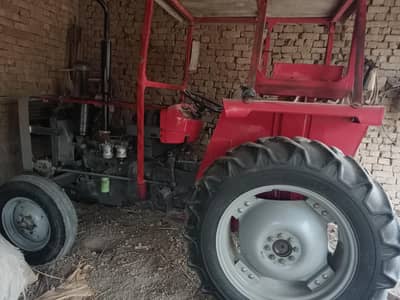 Tractor Messi 240 like zero condition.