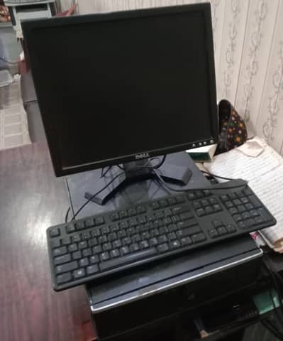 Second generation Two 4gb ram LCD Mouse Keyboard All cable for cumpu